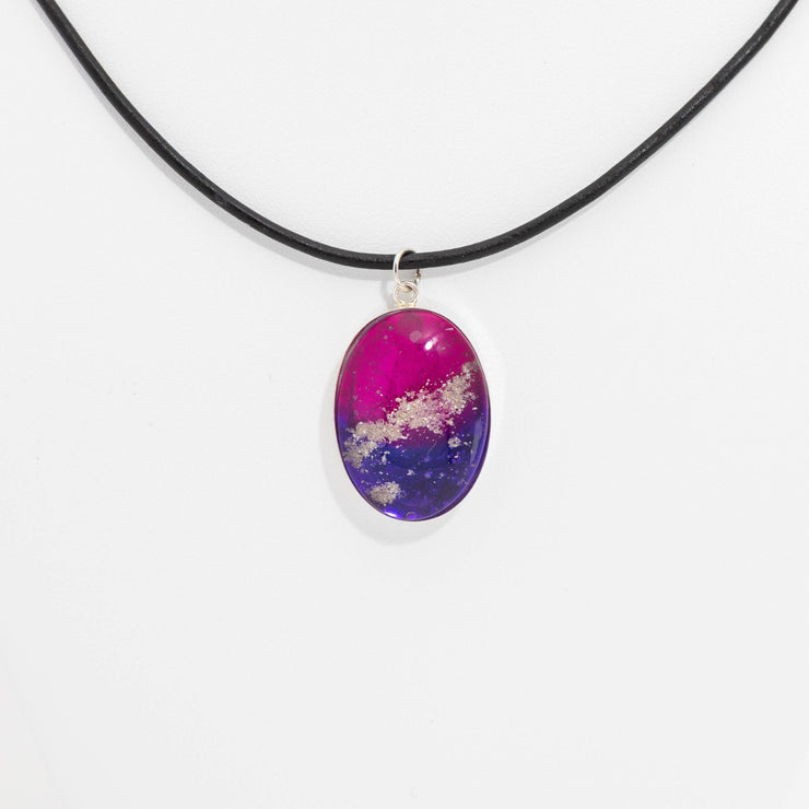 Oval Resin Pendant Memorial Necklace | Cremation Jewelry | Nebula-jewelry